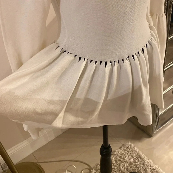 Jonathan Simkhai long sleeve sweater size medium - Picture 3 of 6